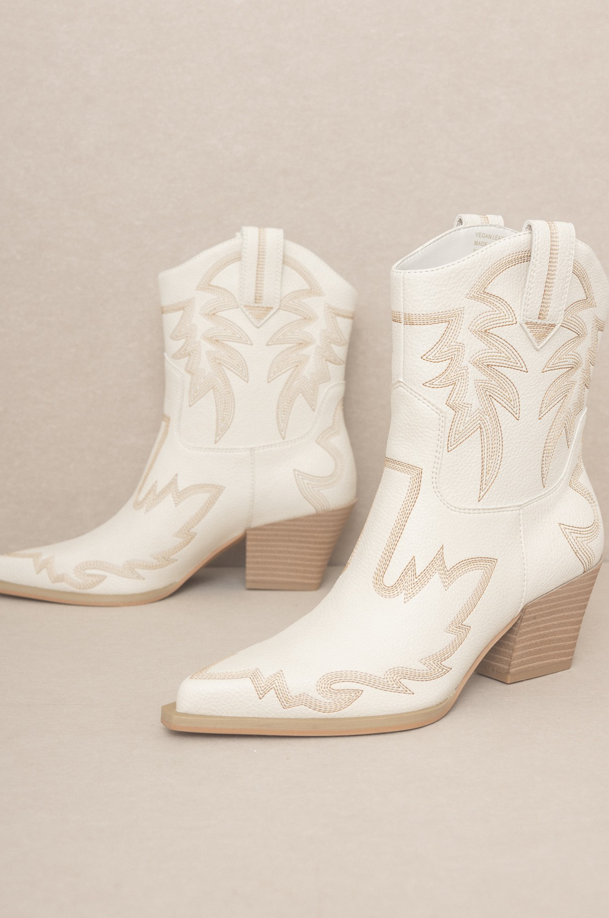 Wren Embroidered Boot