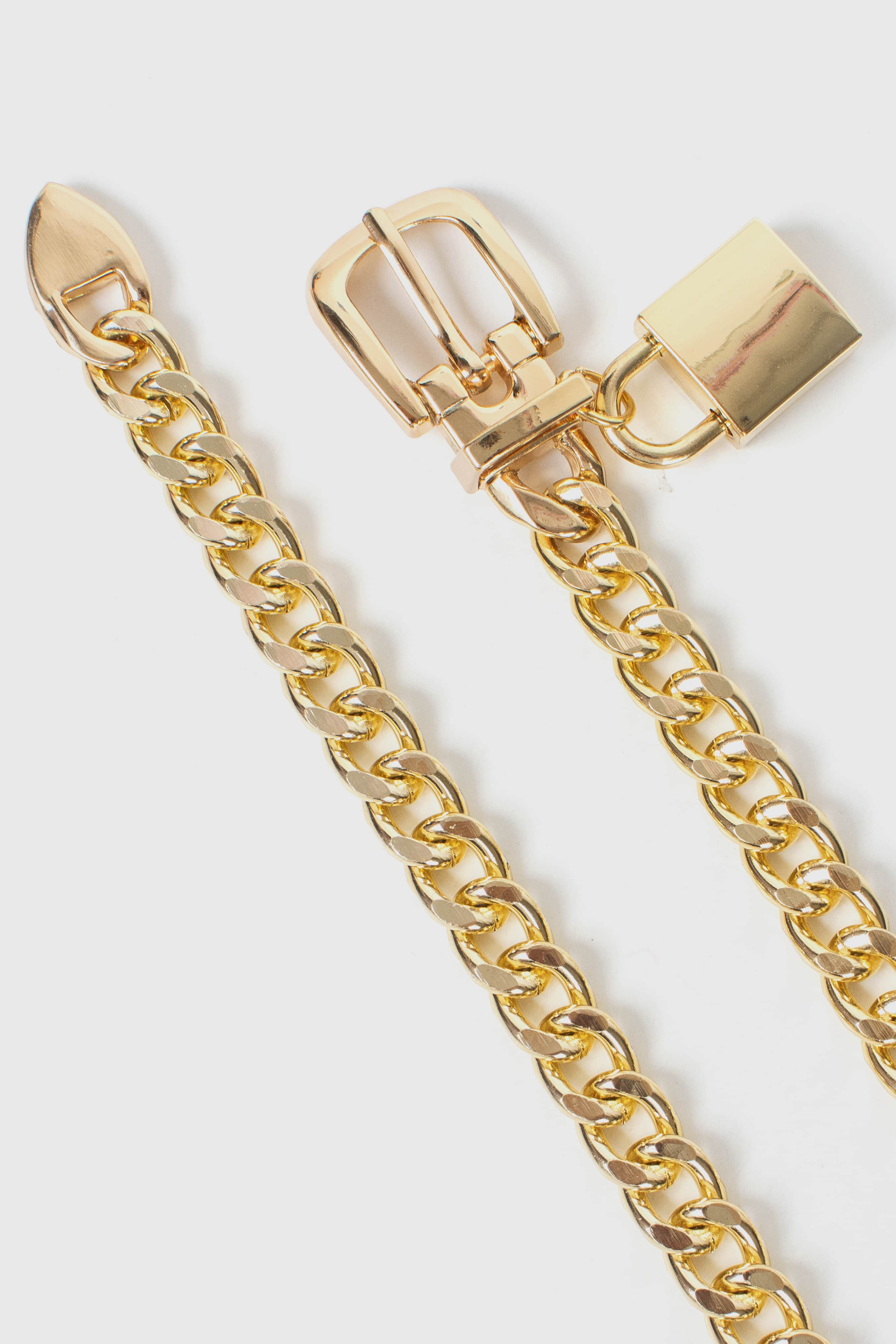 Dainty Lock Chain Belts