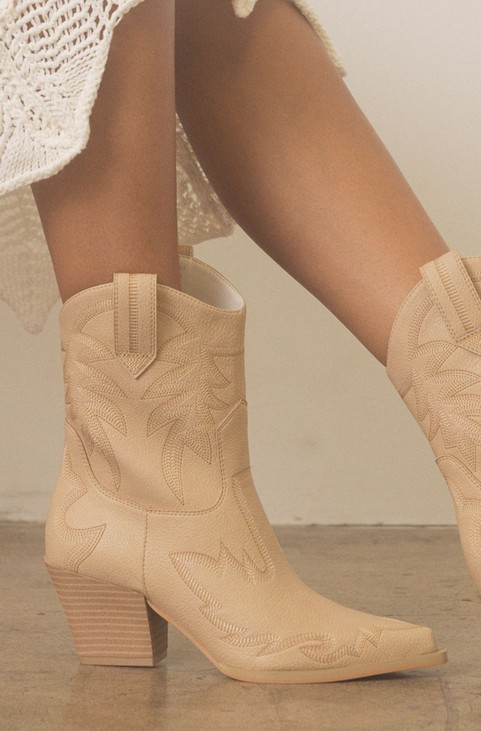 Wren Embroidered Boot