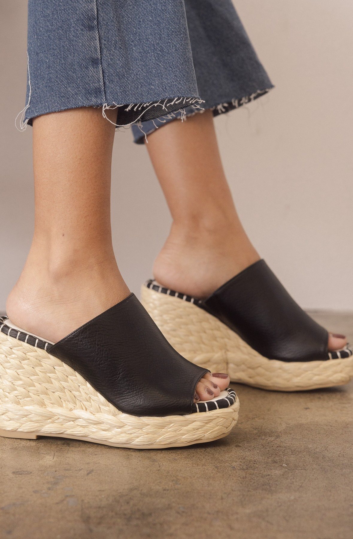 Raina Wedge