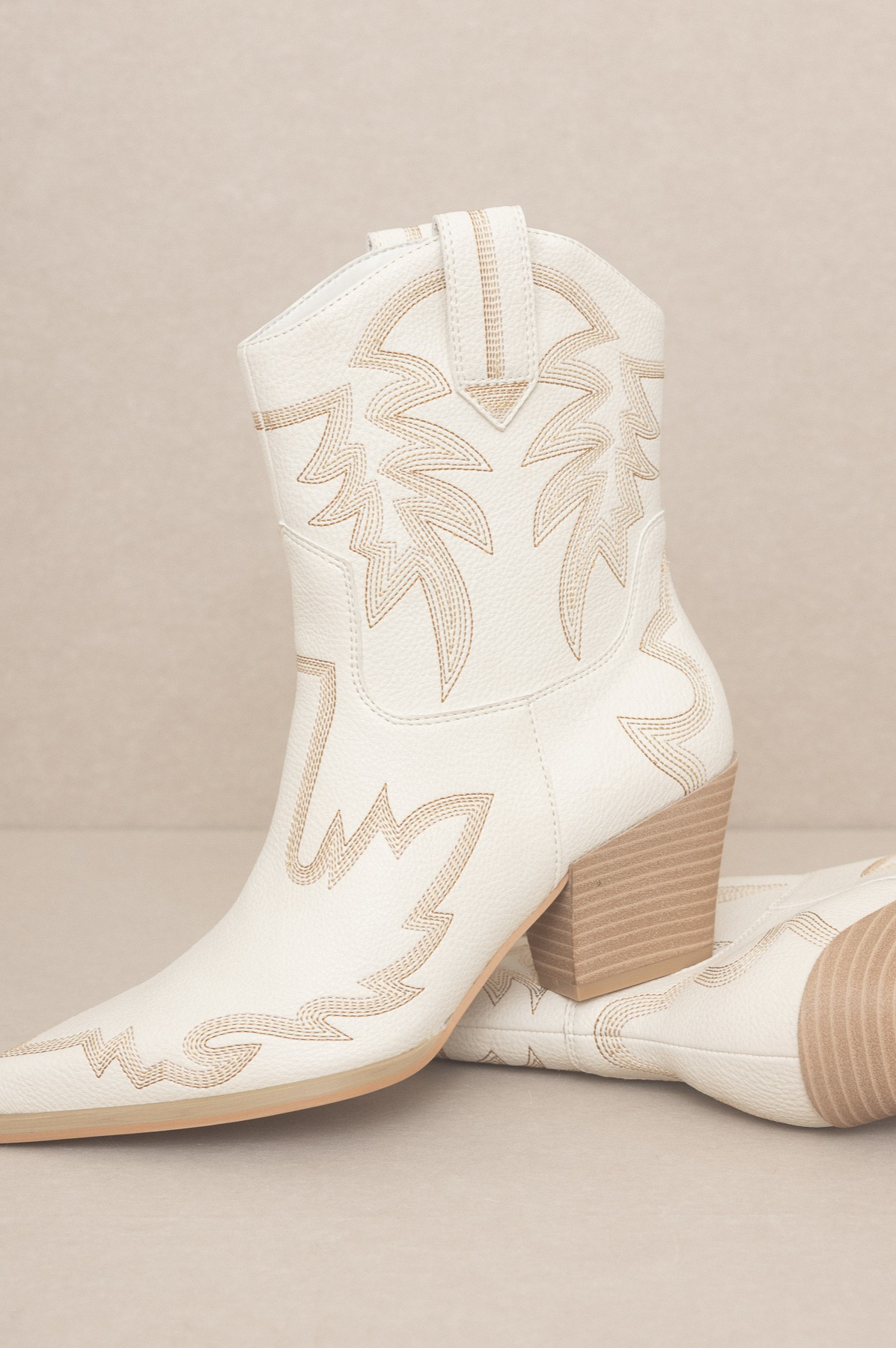 Wren Embroidered Boot