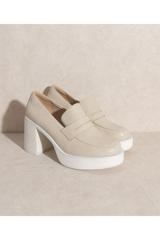 Hannah Beige Loafer